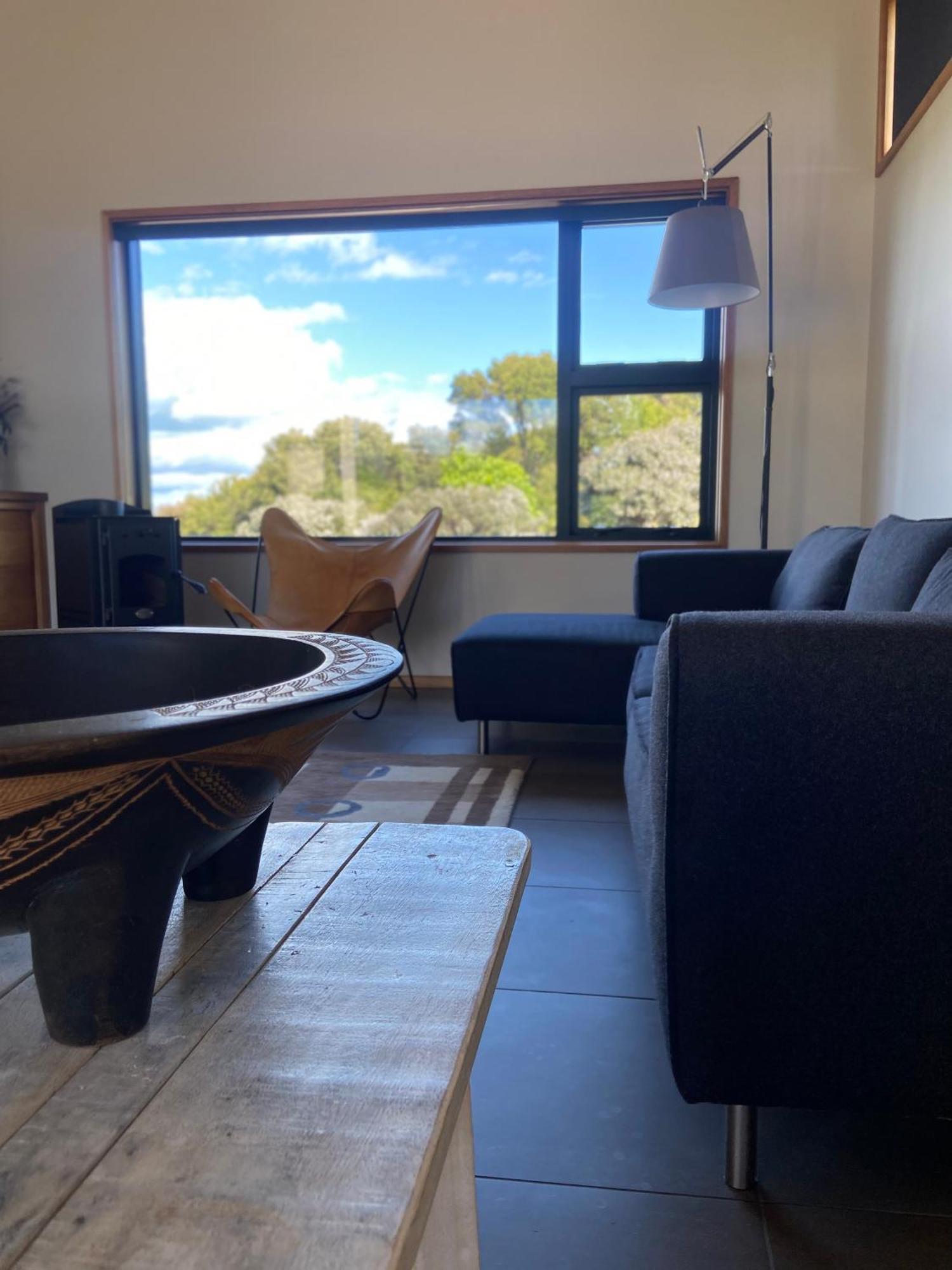 La Bodega Waiheke Island Hotel Surfdale Екстериор снимка