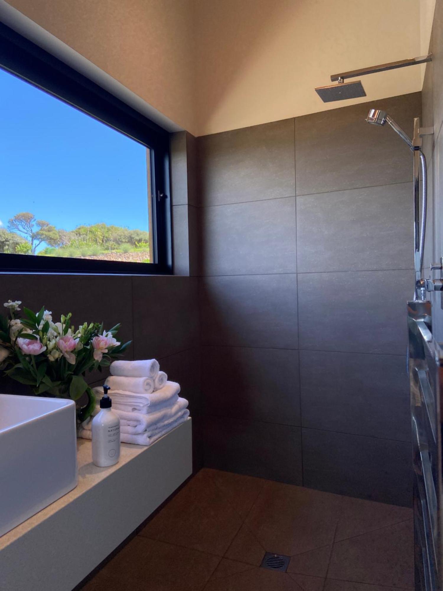 La Bodega Waiheke Island Hotel Surfdale Екстериор снимка