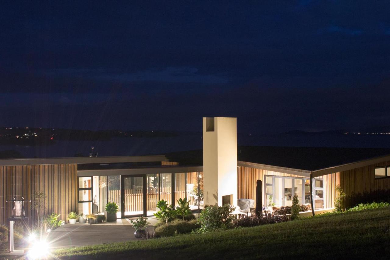 La Bodega Waiheke Island Hotel Surfdale Екстериор снимка