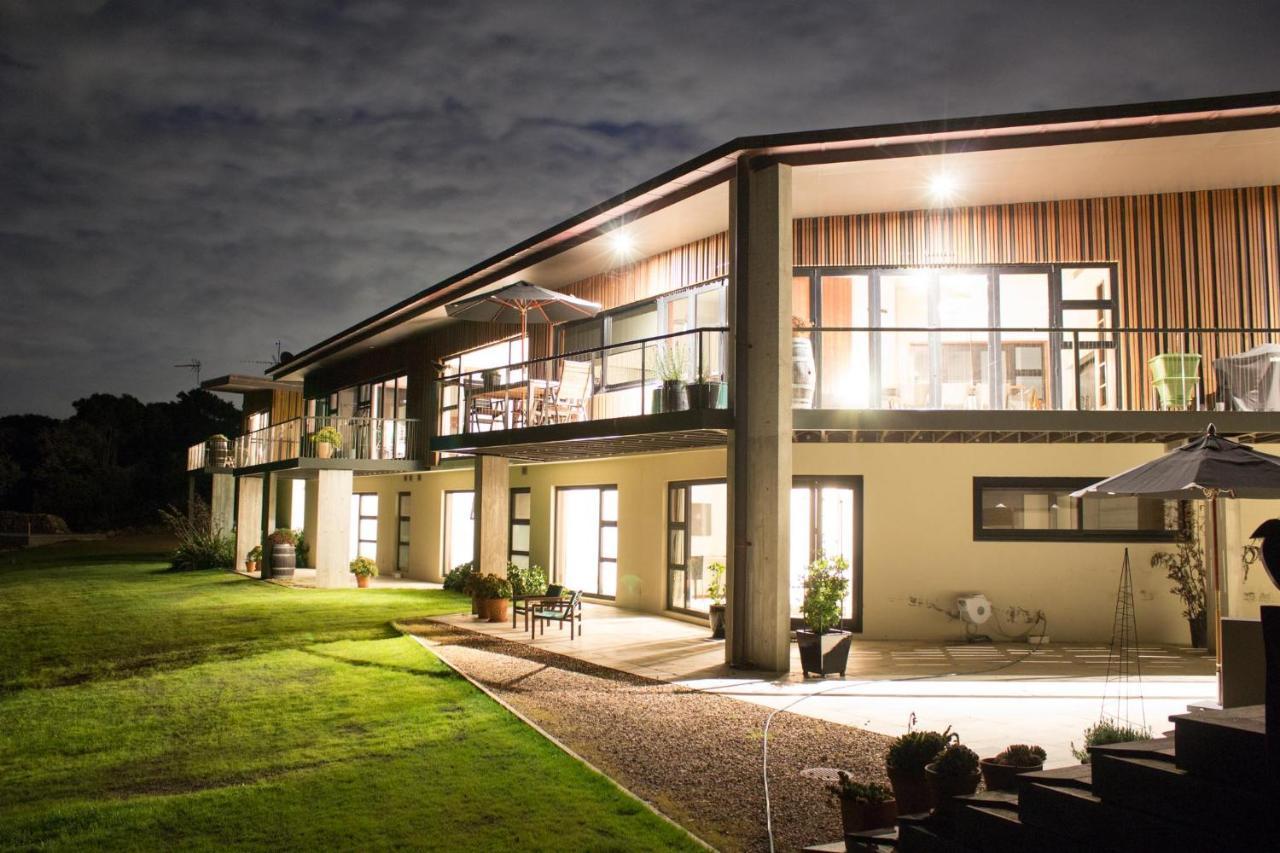 La Bodega Waiheke Island Hotel Surfdale Екстериор снимка